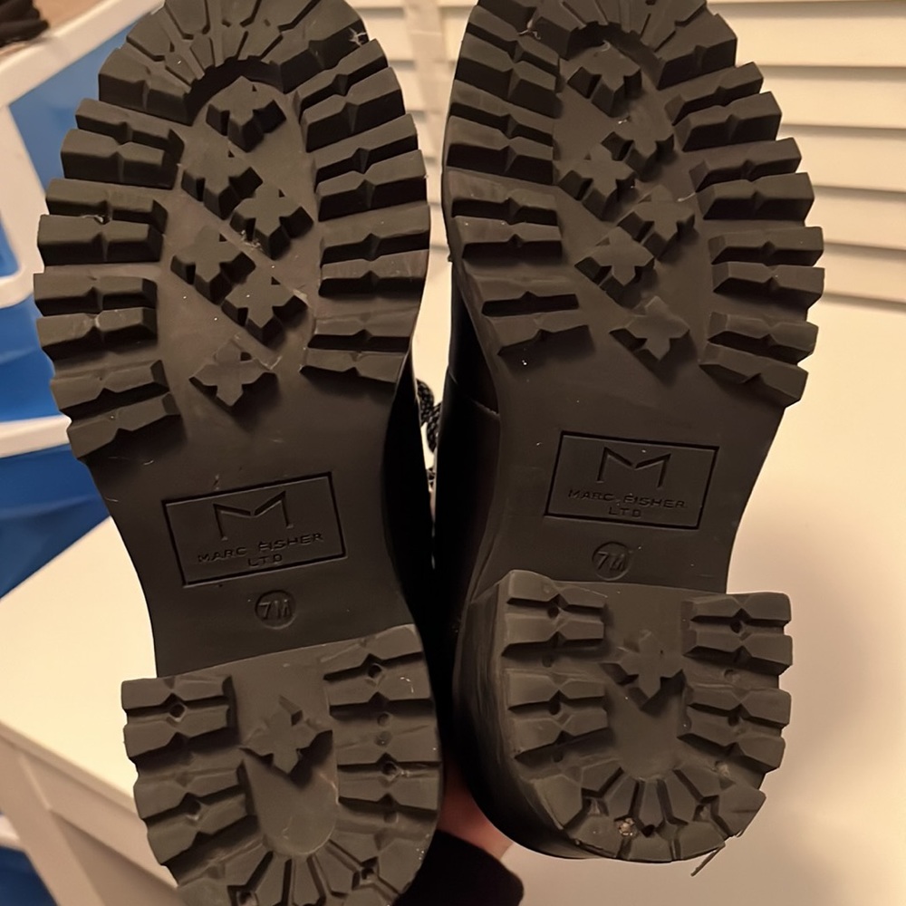 Marc Fisher lace up booties - Picture 4 of 8